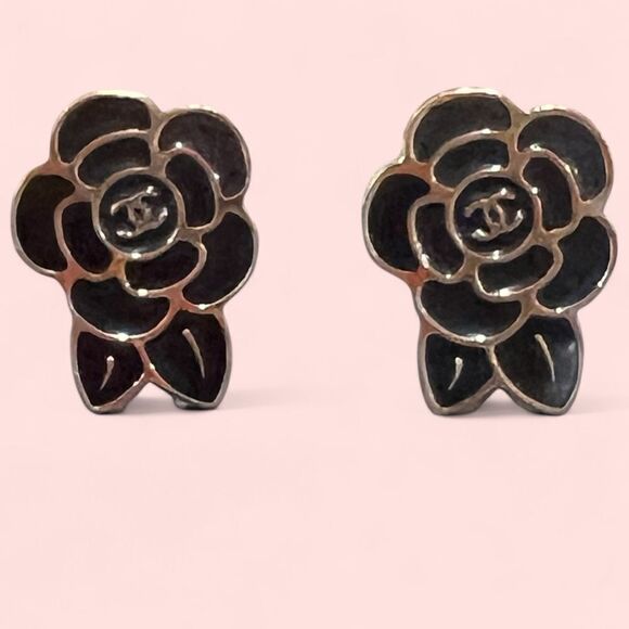 Chanel Camellia Clip Earrings Black Golden - Picture 2 of 4